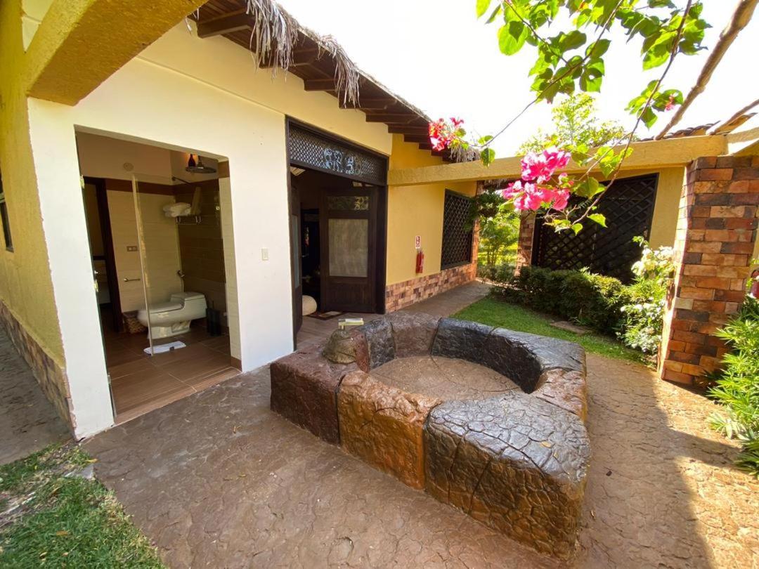 Ara Meru Lodge Canaima Zewnętrze zdjęcie