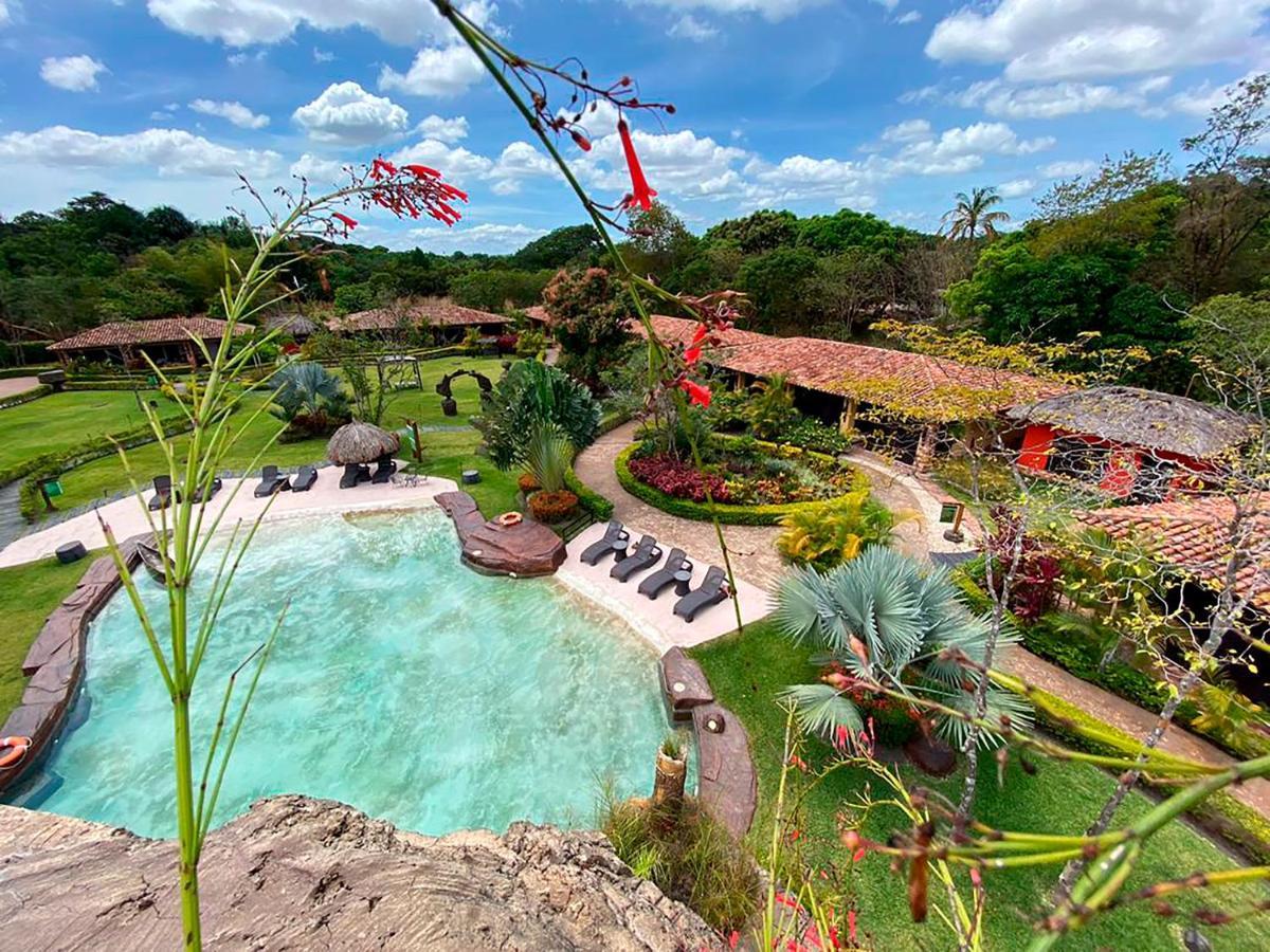 Ara Meru Lodge Canaima Zewnętrze zdjęcie